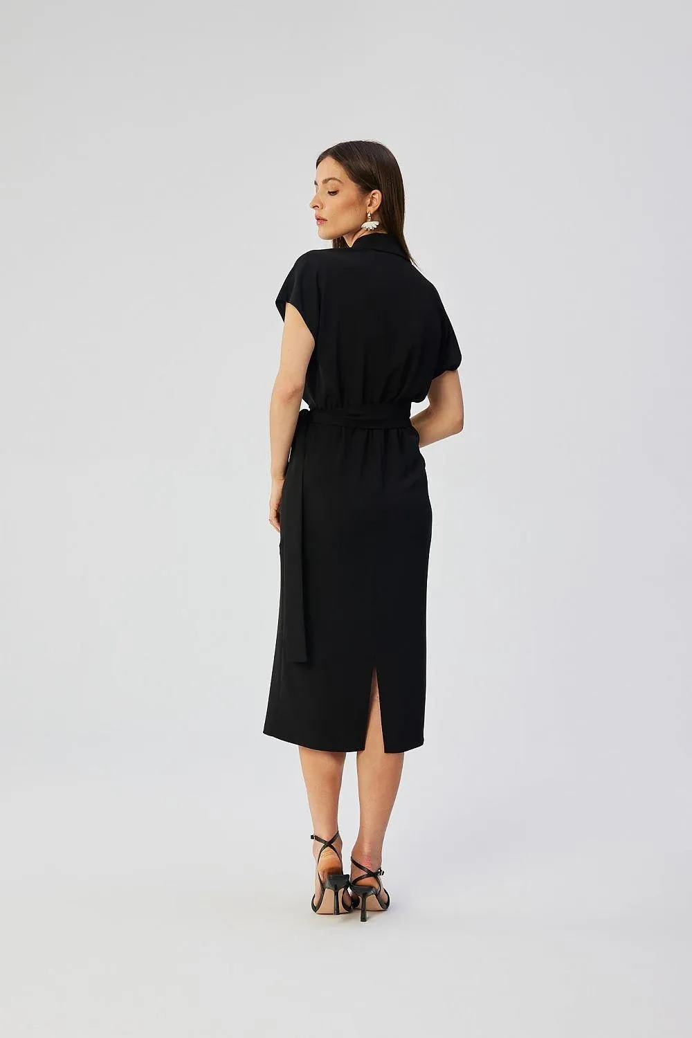 Elegant Midi Dress with Airy Kimono Sleeves - Made in Europe