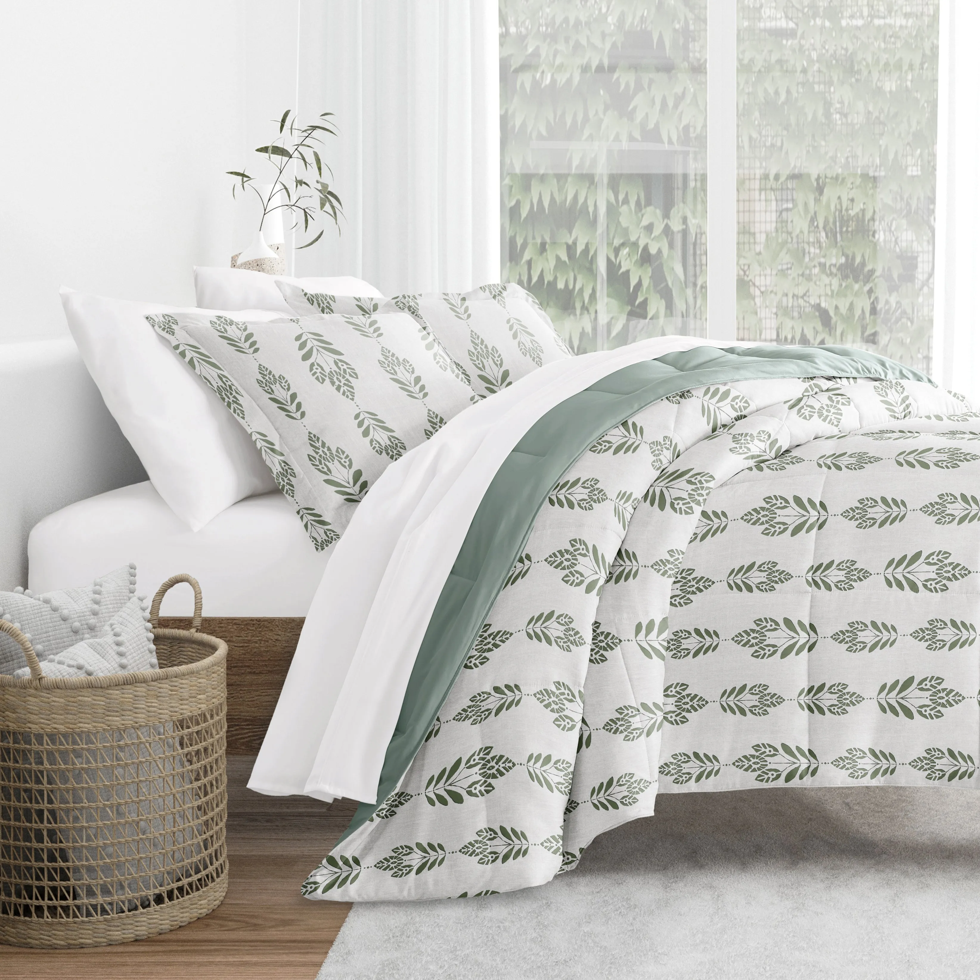 Folk Leaves Reversible Down-Alternative Comforter Set