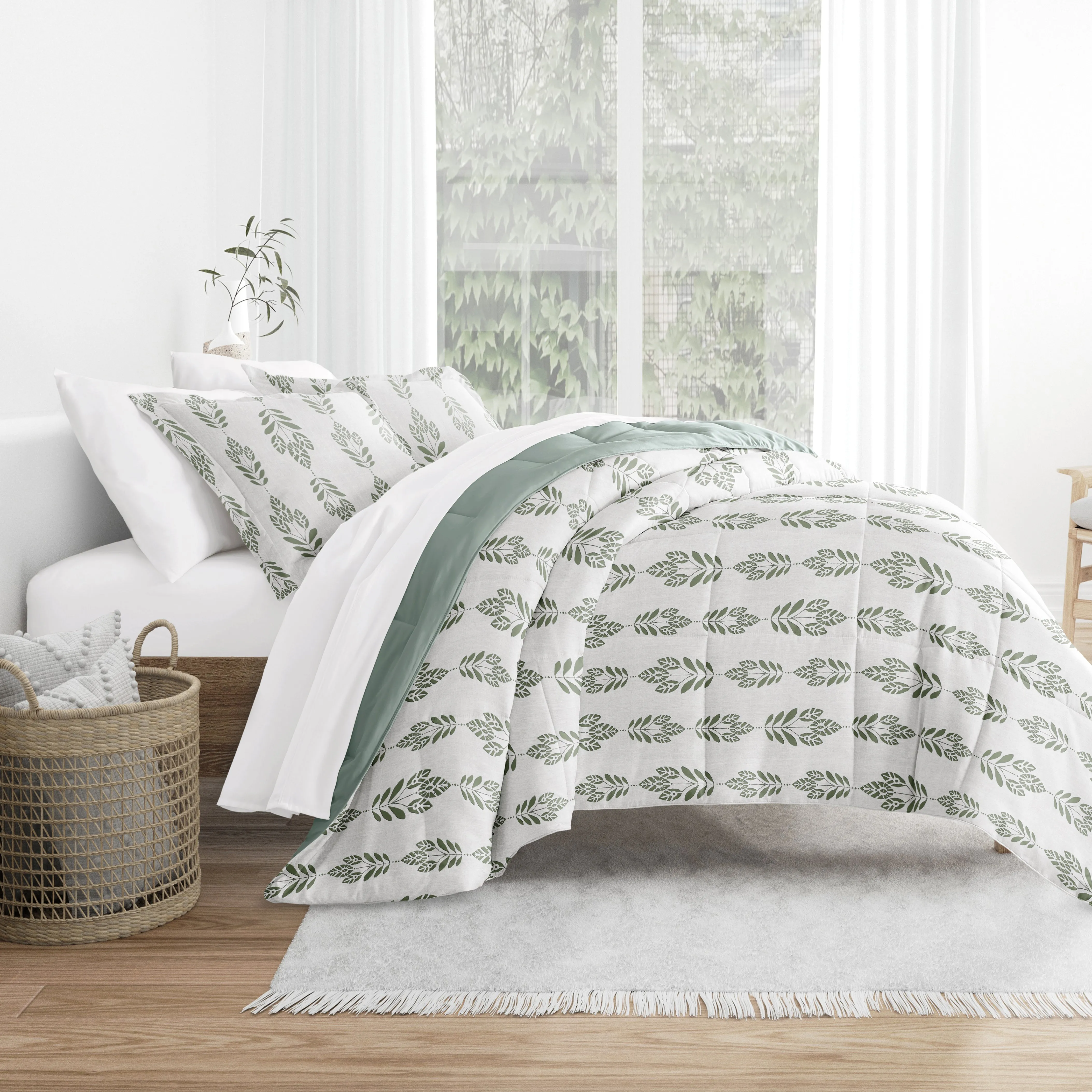 Folk Leaves Reversible Down-Alternative Comforter Set