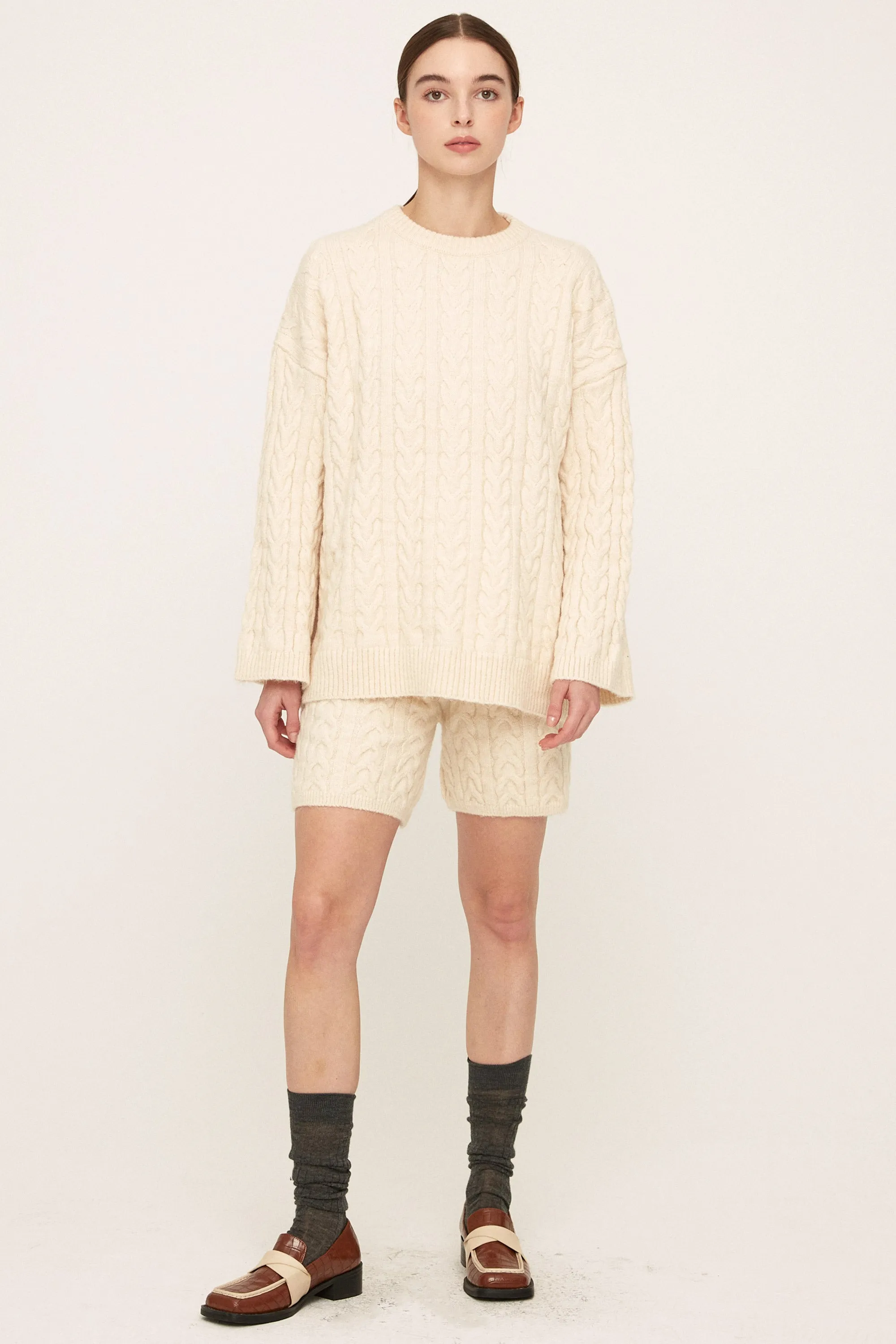 Ivy Cable Sweater n Shorts Set