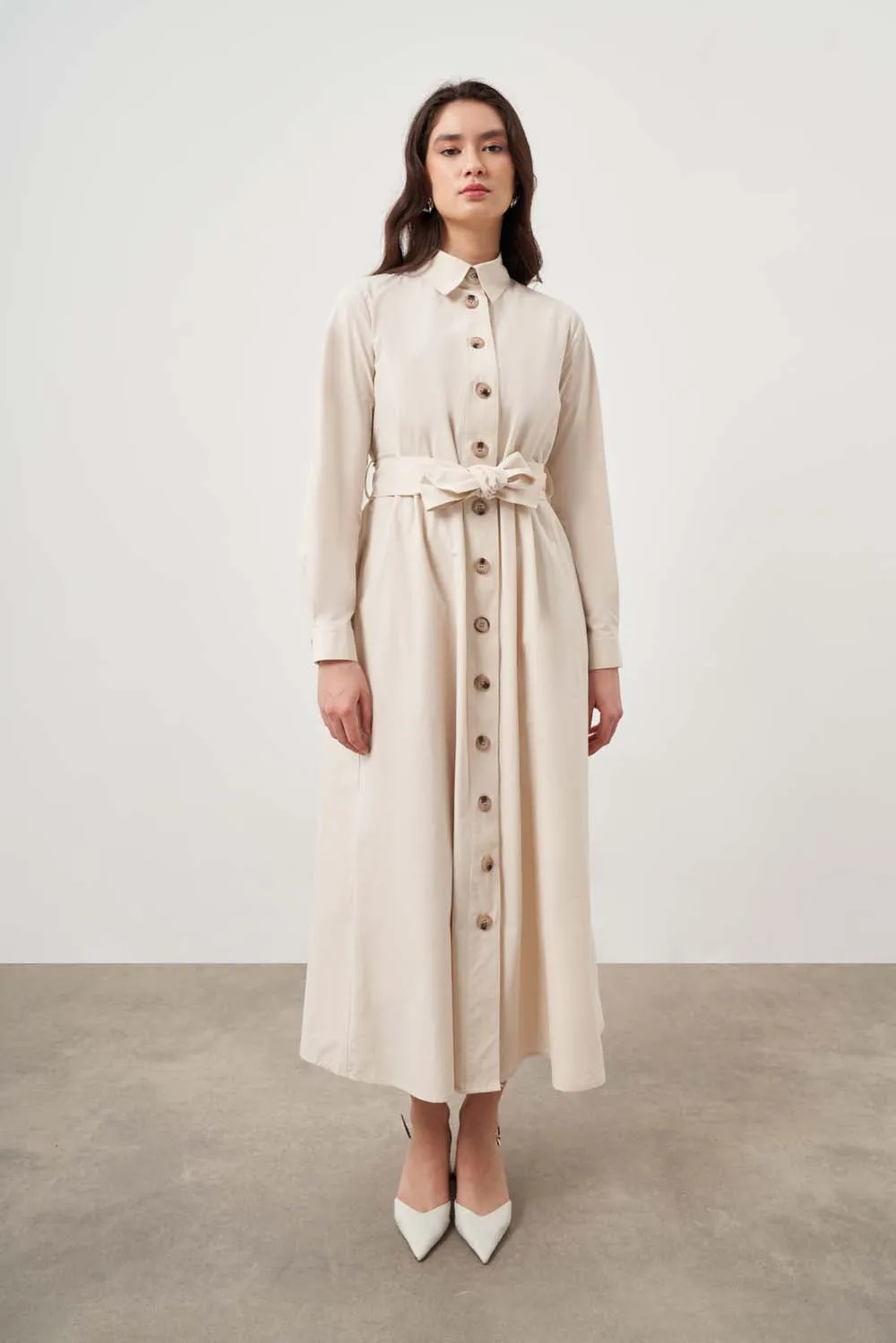 Mizalle Button Up Belted Dress Beige