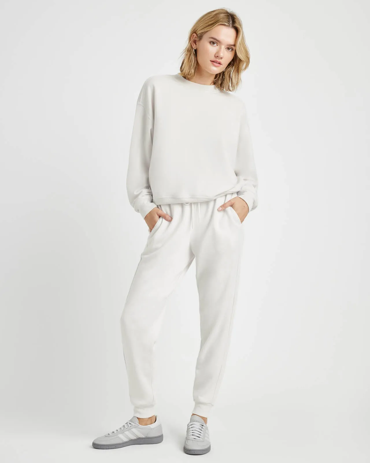 Tia Soft Fleece Jogger